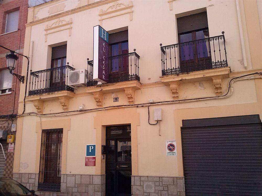 Pension El Cesar Caces Buitenkant foto
