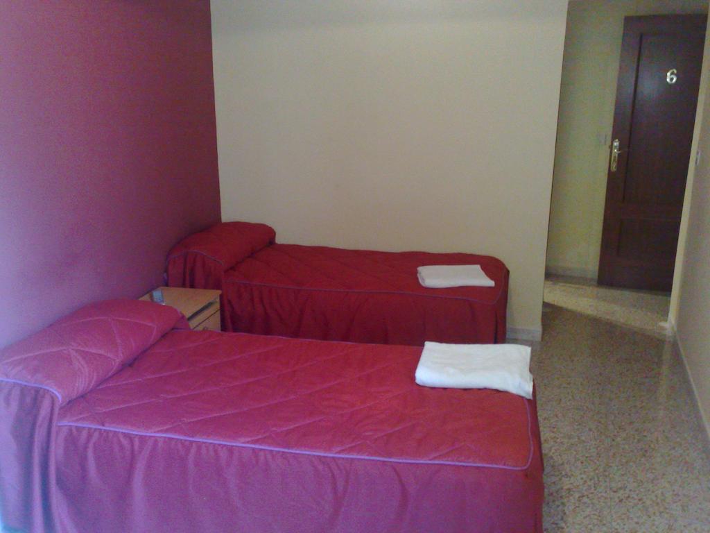 Pension El Cesar Caces Kamer foto