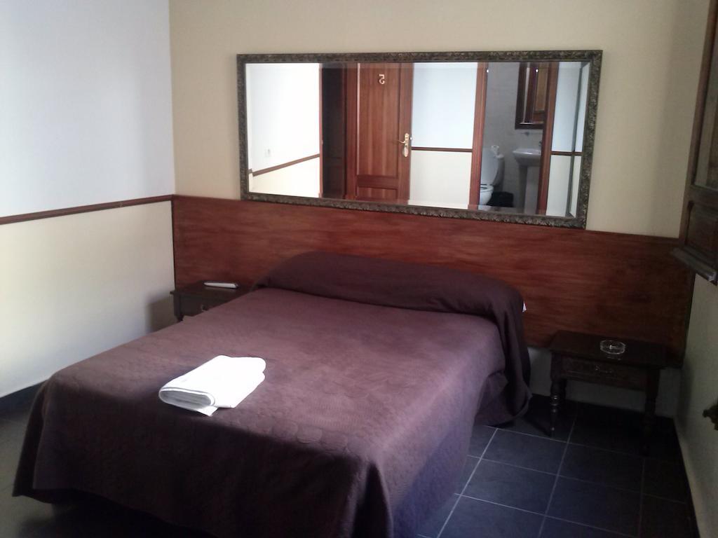 Pension El Cesar Caces Kamer foto